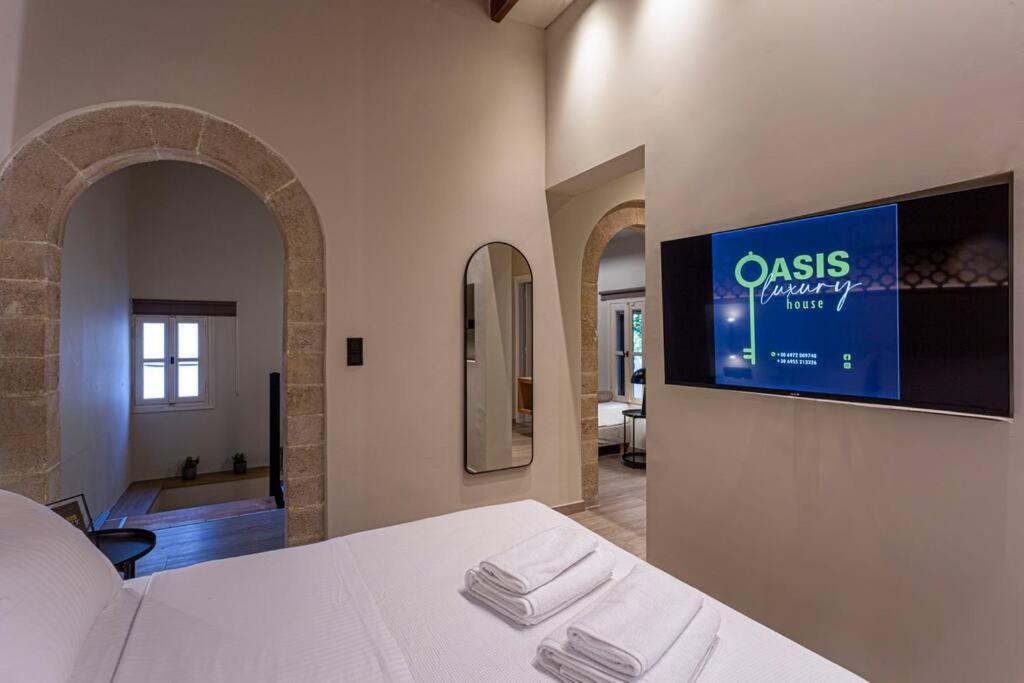 Oasis Luxury House Villa Rhodes City ภายนอก รูปภาพ
